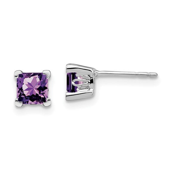 14k Amethyst Stud Earrings.